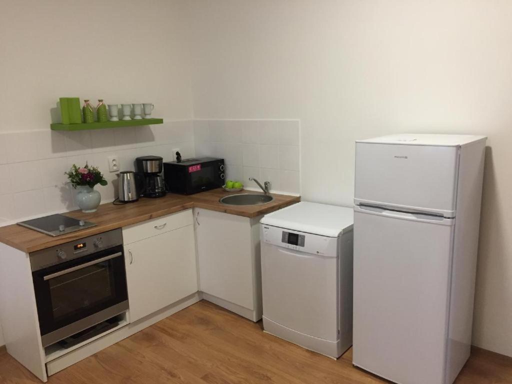 Best Apartments Теплице Екстериор снимка